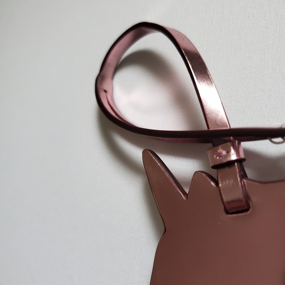 🦄 Metallic Unicorn Ornament - Picture 4 of 10